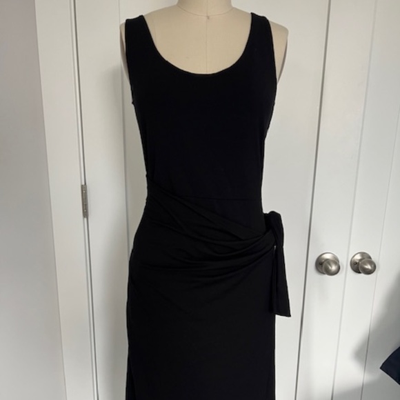 Vince Scoop Neck Wrap Black Tank Dress - Picture 4 of 6